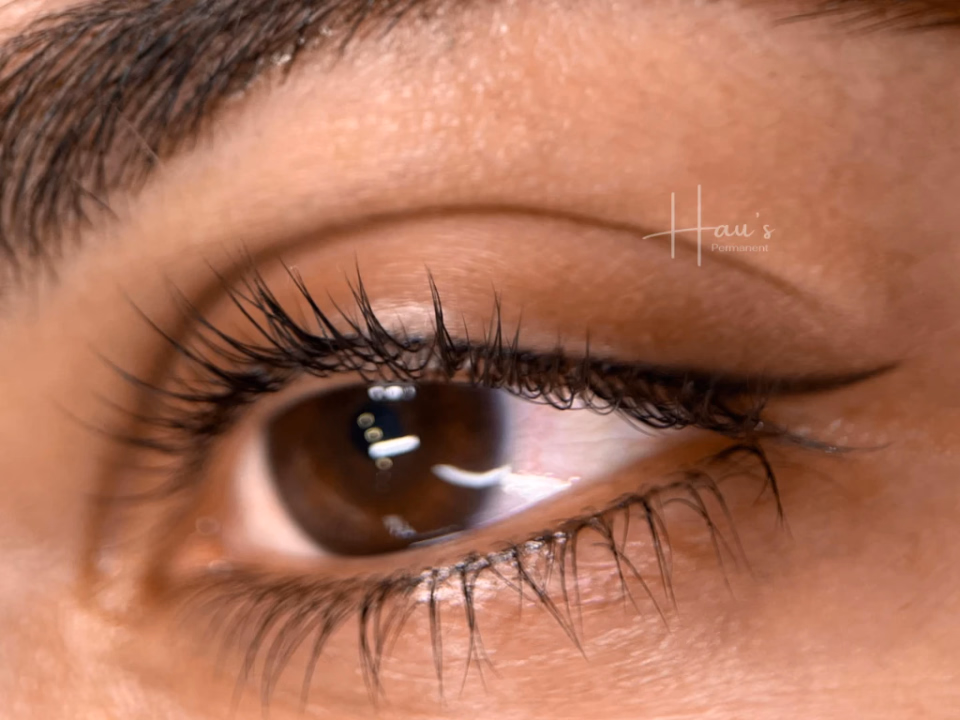Decent Eyeliner